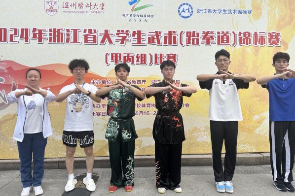 合照-修改.jpg 合照-修改.jpg
